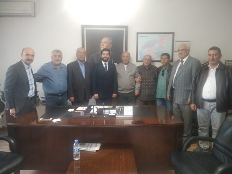TMMOB Jeoloji Mühendisleri Odası Yönetim Kurulu Başkanı, aynı zamanda vakfımızın değerli üyesi, hemşehrimiz Düzgün Esina, Tunceli Dayanışma ve Kültür Vakfımızı ziyaret etti.